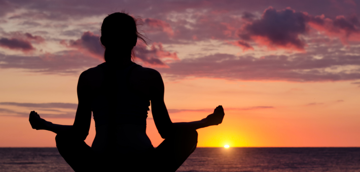 Apaiser le mental : sortir de la surcharge mentale