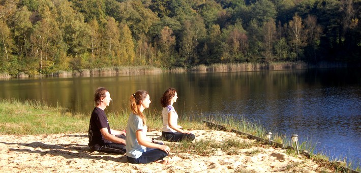 Le yoga au fil des saisons - Rendez-vous dans le Perche