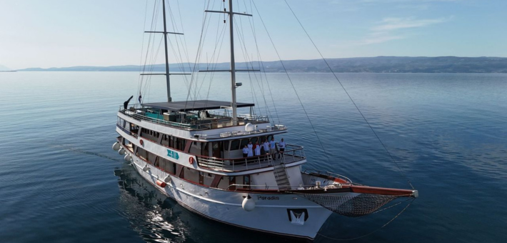 Yacht traditionnel 