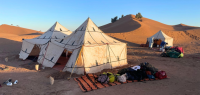 Bivouac nomade dans le désert marocain - Zen&go