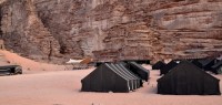 Campement dans le désert du Wadi Rum en Jordanie