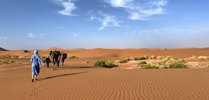 Randonnée Trek, yoga & bien-être dans le désert du Sahara au Maroc - Zen&go