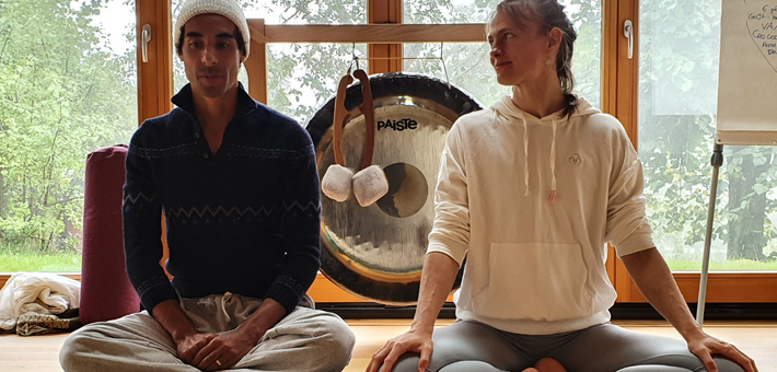 Retraite confort, méditation et yoga dans les Alpes - Zen&go