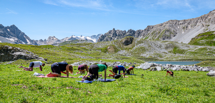 Séjour zen, yoga et randonnée à Courchevel dans les Alpes - Zen&go